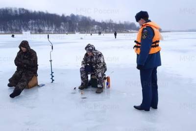 В Смоленской области рейды 18 марта прошли на водных объектах трех территорий