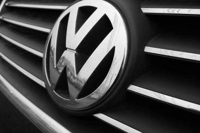 Акции Volkswagen подорожали на треть