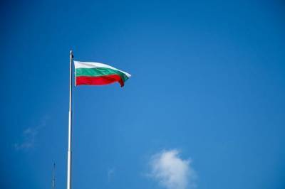 Болгария объявила жесткий локдаун на 10 дней и мира