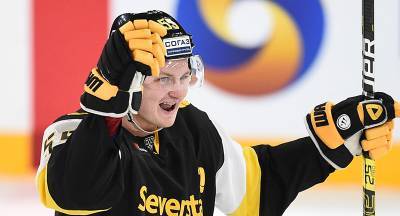 Воронежский хоккеист планирует продолжить карьеру в НХЛ