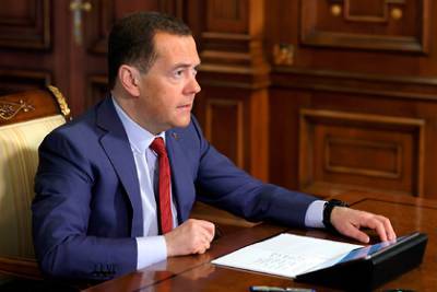 Медведев отреагировал на заявления Байдена фразой «время его не пощадило»