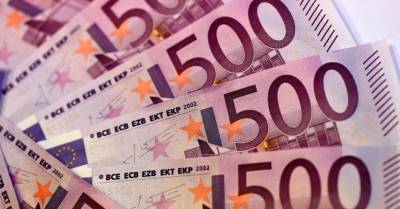 Пособие в 500 евро: за сегодня семьям Латвии выплачено уже 62 млн евро