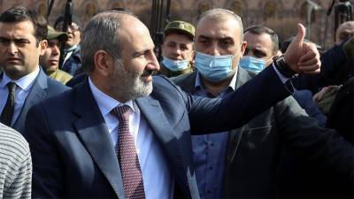 В МИДе назвали решение Пашиняна по выборам внутренним делом Армении