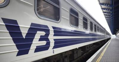 “Укрзализныця” не будет ограничивать движение поездов через Киев и Львов
