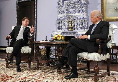 Медведев в ответ на заявление Байдена процитировал Фрейда