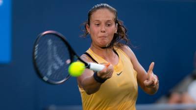 Касаткина обыграла Саснович и вышла в четвертьфинал турнира WTA в Санкт-Петербурге