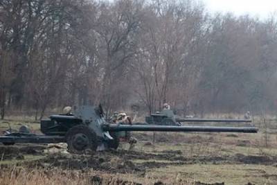В Донбассе под обстрелом ДНР погиб украинский военный