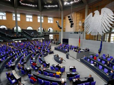 Депутат Бундестага: У Германии есть моральный долг перед Россией, а не перед Украиной