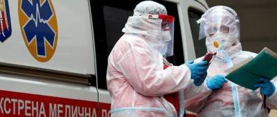 Коронавирус в Украине: первая поставка вакцины Pfizer уже в апреле и 1360 зафиксированных повторных заражений