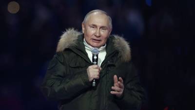 Путин приехал на концерт, посвященный годовщине воссоединения Крыма с Россией