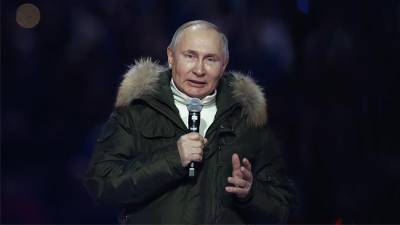 Путин прибыл в «Лужники» на посвященный воссоединению Крыма и РФ концерт