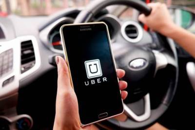 Научить таксистов не нарушать правила: МВД и Uber начали совместный проект