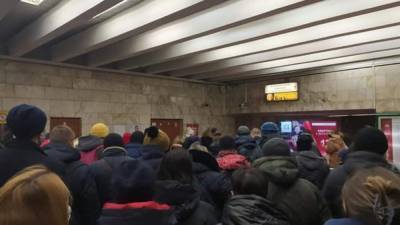 Локдаун в Киеве: в метро могут быть ограничения в часы пик