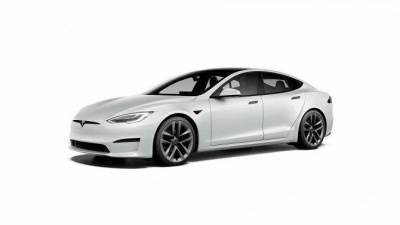 Отложено начало продаж «заряженной» версии Tesla Model S