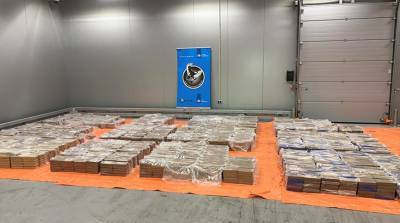 В порту Роттердама обнаружили более 4 т кокаина