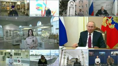Об успехах и проблемах Крыма состоялся большой разговор президента с жителями полуострова
