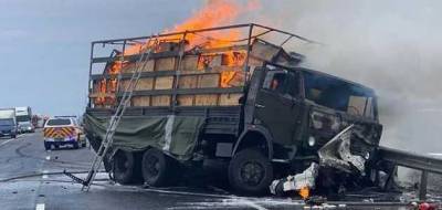 На Хмельнитчине произошло ДТП с военными: погибли три человека