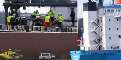 В датском порту Вайле-Хавне погиб украинец, на него упала крышка люка, фото - ТЕЛЕГРАФ