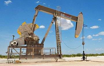 Цена нефти Brent опустилась ниже $62 за баррель