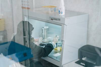 720 пациентов с коронавирусом лежат в больницах Смоленской области