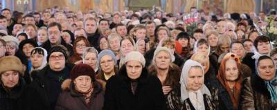 В России уменьшается количество православных верующих