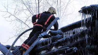 Уточняется число жертв пожара в частном доме в Пермском крае