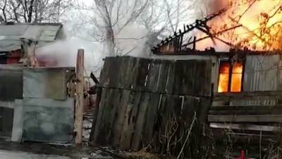 В Липецке сотрудники Росгвардии первыми заметили пожар и спасли семью из горящего дома