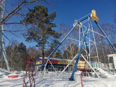 Мэрия и Дорошенко судятся из-за трех аттракционов в парке Южно-Сахалинска