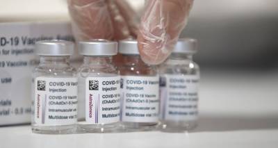 Латвия возобновляет вакцинацию от COVID-19 препаратом AstraZeneca