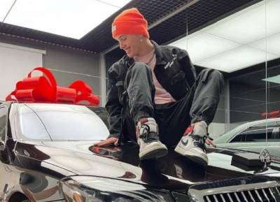 Звезда TikTok Даня Милохин купил свой первый автомобиль больше чем 10 млн рублей