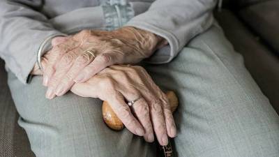 В Башкирии у 92-летней старушки украли 126 тысяч рублей