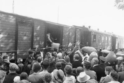 Какие массовые депортации проводились в СССР уже после войны