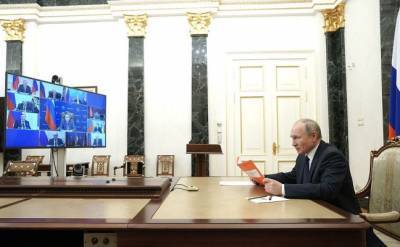 Путин обсудил с Совбезом чувствительные аспекты борьбы с оргпреступностью