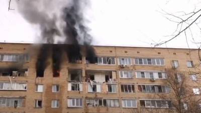 Спасатели локализовали пожар после взрыва в девятиэтажке в Химках