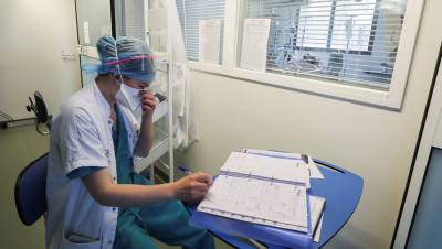 Более 1,8 тыс. случаев заболевания коронавирусом зафиксировано в Москве за сутки