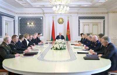 Александр Лукашенко: «Основа для совершенствования законодательства – запрос простых граждан на сохранение порядка и мира»