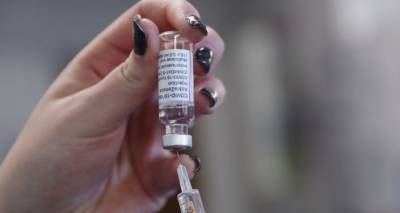 В четырех районах Аджарии приостановлен процесс вакцинации