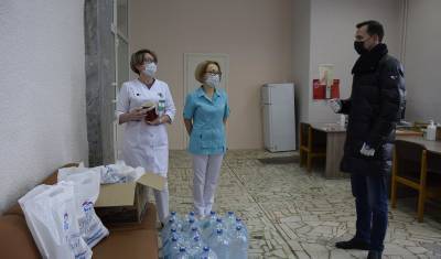 Волонтеры-медики отдежурили 810 тысяч смен в красной зоне за год