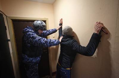 В Геленджике и Ярославле задержали 14 украинских экстремистов