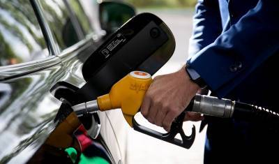 Экономист прокомментировал рост цен на бензин в Тюмени