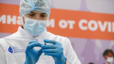 В Петербург доставили 15,3 тыс. доз вакцины от коронавируса