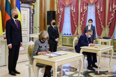 Президенты Украины и Литвы подписали важный документ: детали