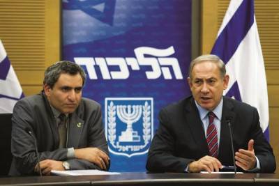Нетаньяху ведет машину государства в гору без бензина: Израиль в фокусе