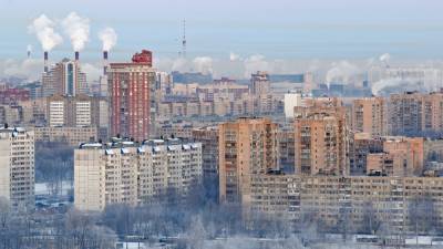 Петербуржцев в субботу ожидает снегопад и усиление ветра