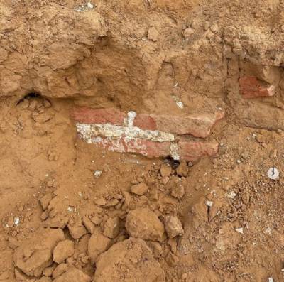 К обследованию археологического объекта в Новолесном подключилась служба охраны памятников