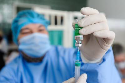 Зафиксирована первая смерть от анафилактического шока из-за вакцины AstraZeneca