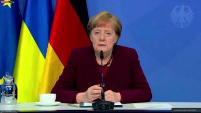 Меркель призвала ЕС к единой позиции по Крыму и Донбассу