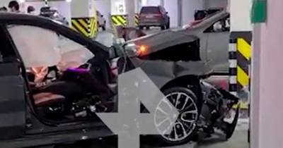 Сотрудник московской автомойки взял BMW клиента и устроил аварию