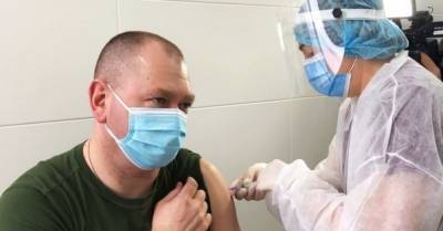 Рада одобрила снятие с производителей вакцин от Covid-19 ответственности за побочку от них