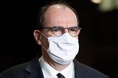 Премьер Франции привился вакциной AstraZeneca